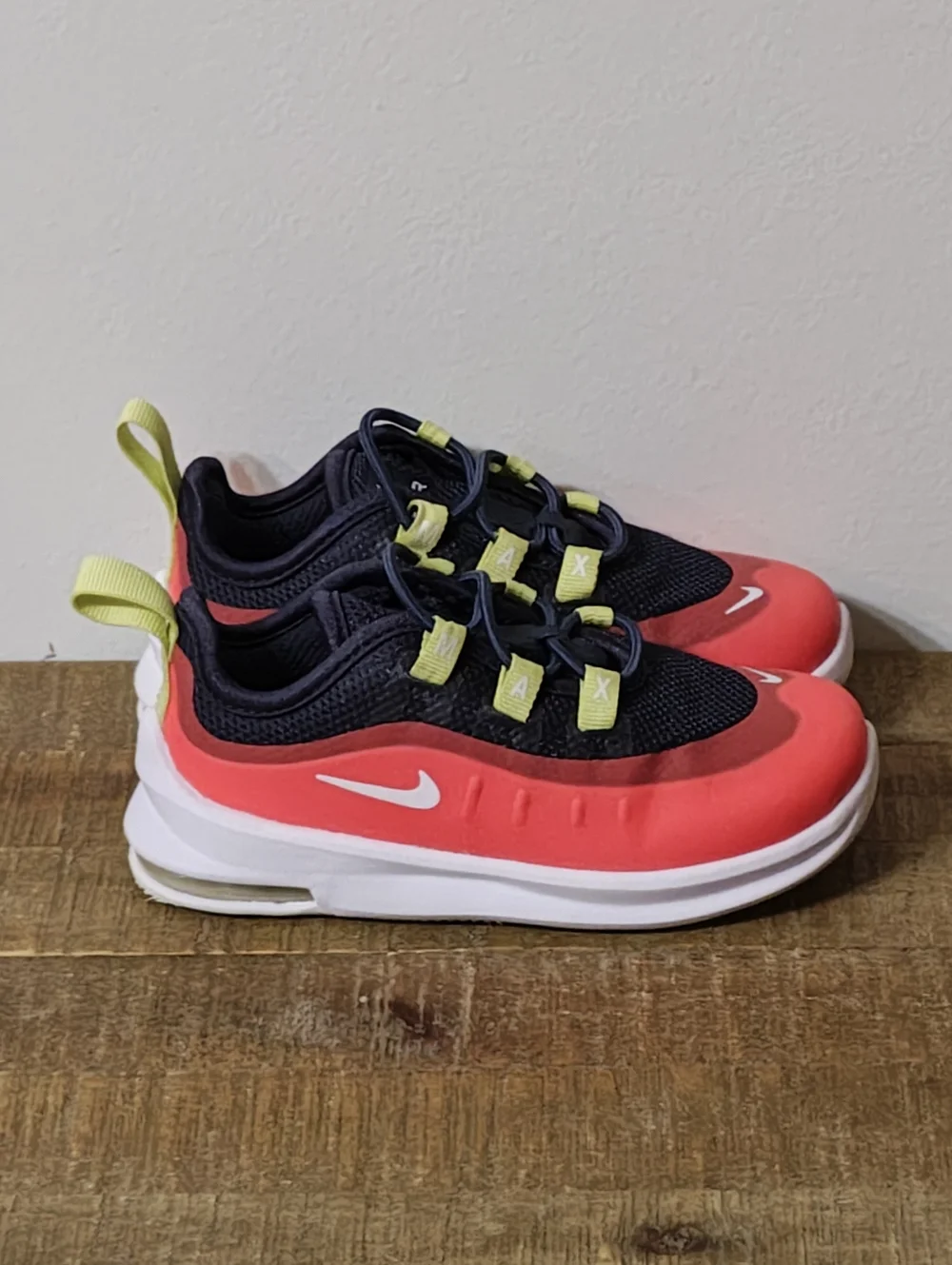 Nike Air Max Axis (TD) 'Deep Ocean Crimson' Toddler Size 8c